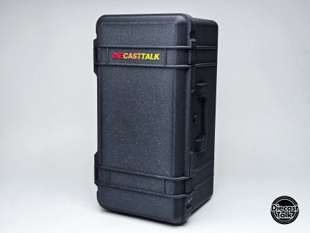 (Pre order) DiecastTalk Exclusive Protective Case  Storage for Large 1 64 or 1 43 model For Discount